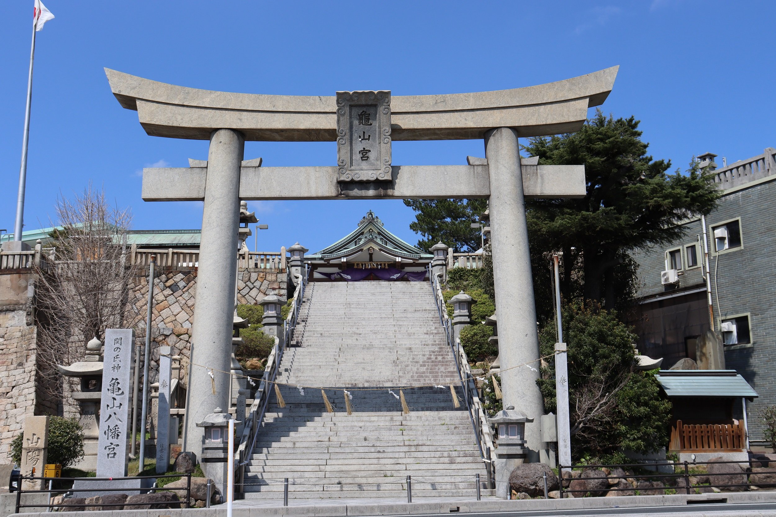 ⛩️ 거북산 팔만궁(가메야마 하치만구) 이미지 2